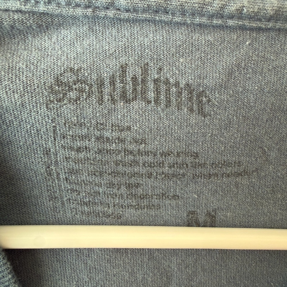 Sublime Graphic Band Tee Blue Retro Sun Logo T-Shirt Surfer Skater Grunge Medium - Picture 5 of 5
